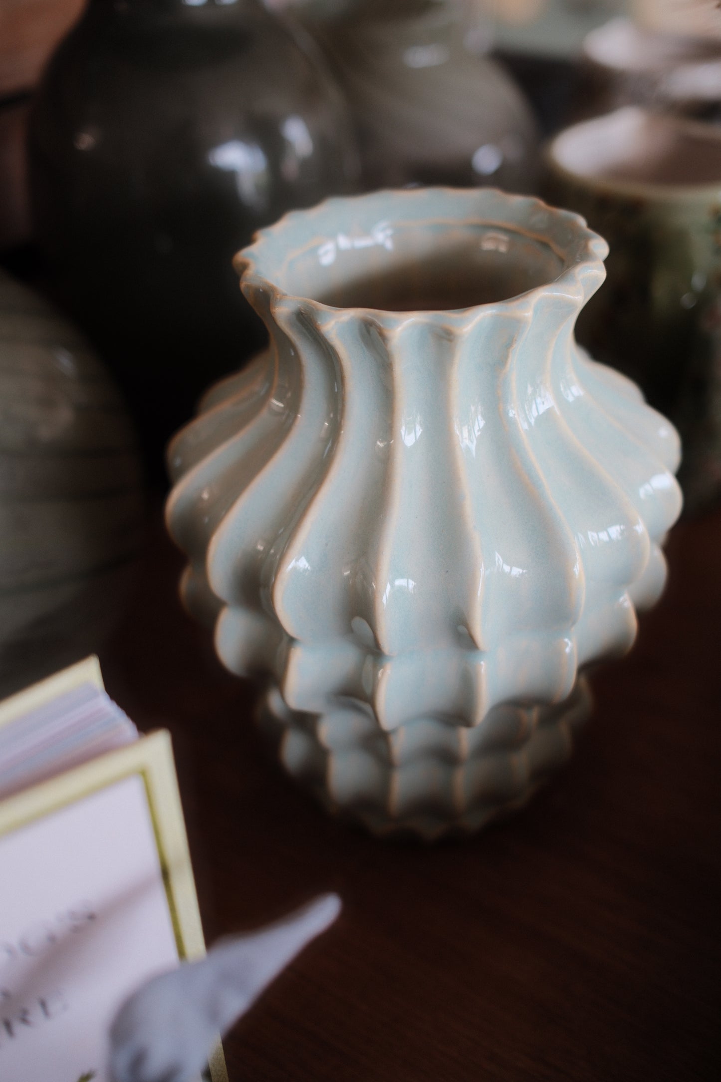 Ribbed Scalloped Vase
