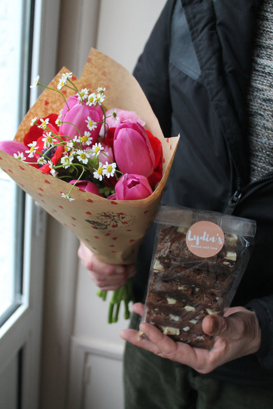 Valentine's Spring Posy with Brownies