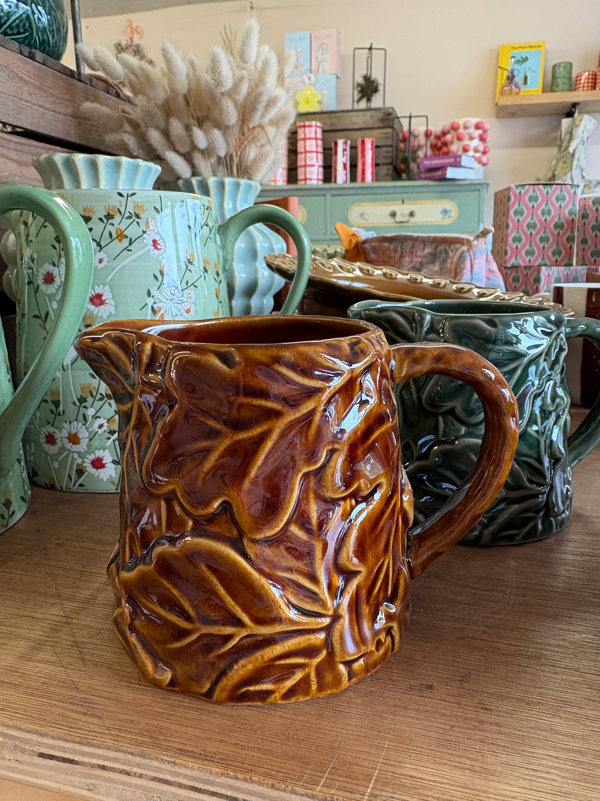 Oak leaf Jug