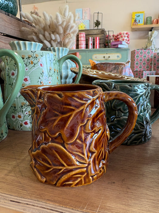 Oak leaf Jug