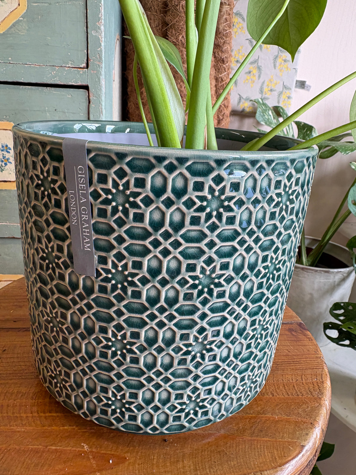 Green tile pot