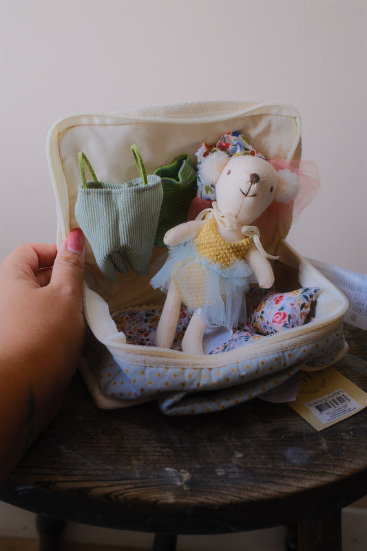 Lara Doll & Case