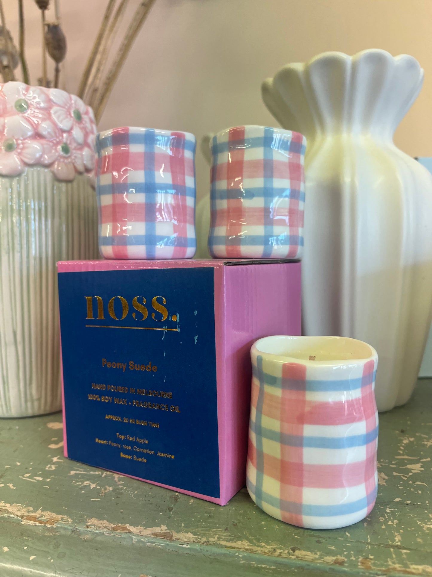 Noss Peony Suede Candle