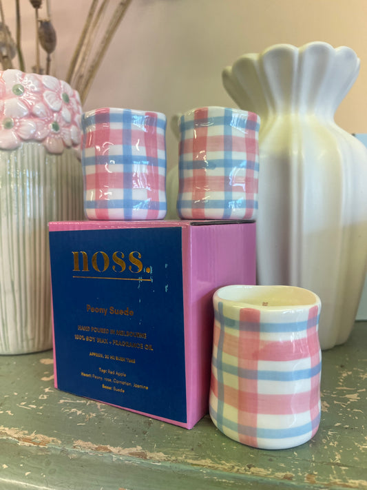 Noss Peony Suede Candle