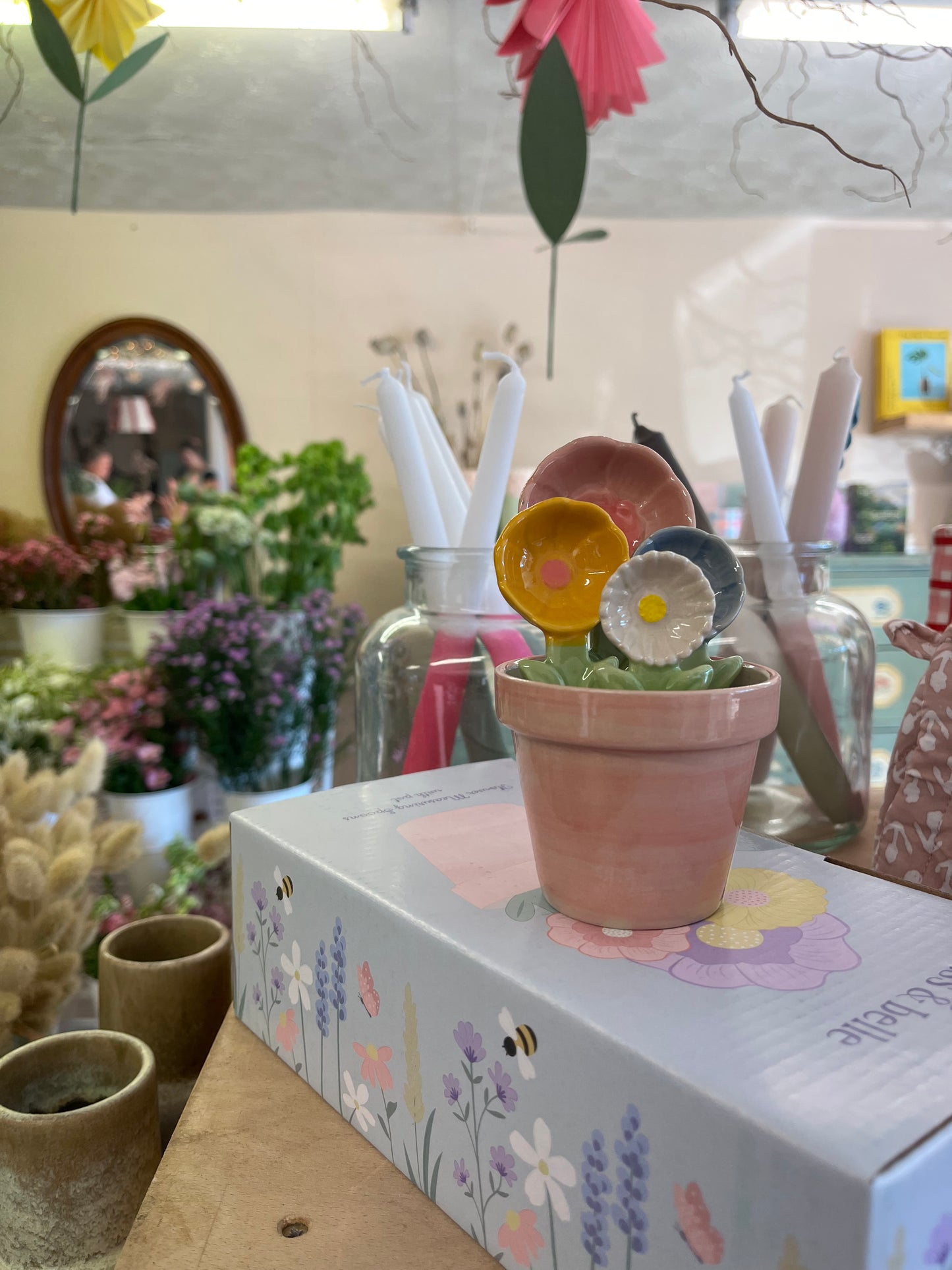 Flower Measuring Spoons with Pot