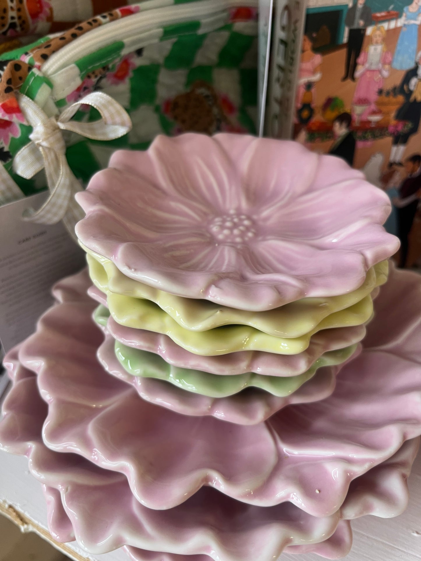 Pastel Flower Dish